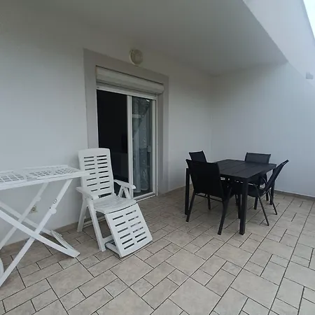 شقة Kraljic I باشْكا